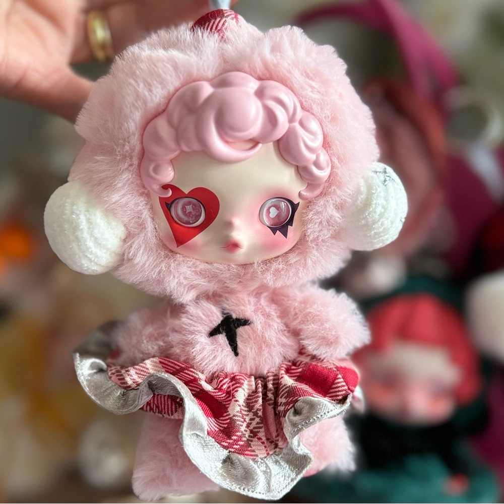 SkullPanda ( Rhapsody) winter symphony series plush